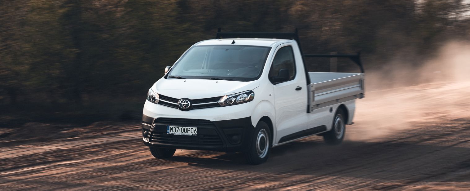 Toyota PROACE - Nowosciproduktowe.pl-1