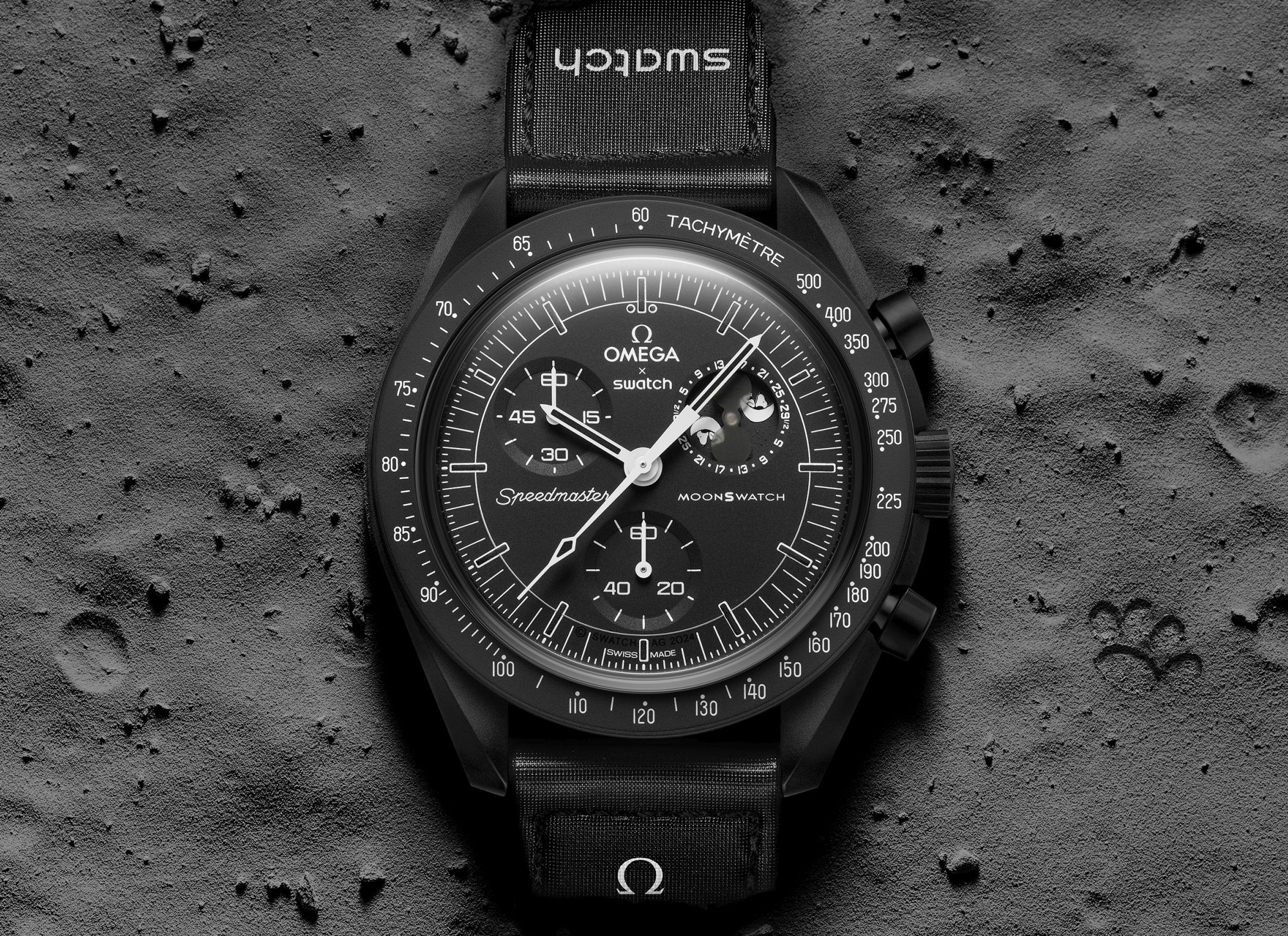 Bioceramic MoonSwatch MISSION TO THE MOONPHASE
